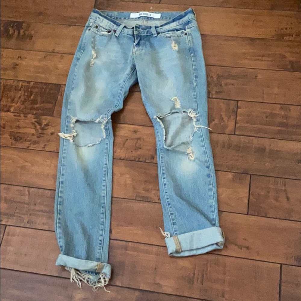 Brandy Melville distressed jeans